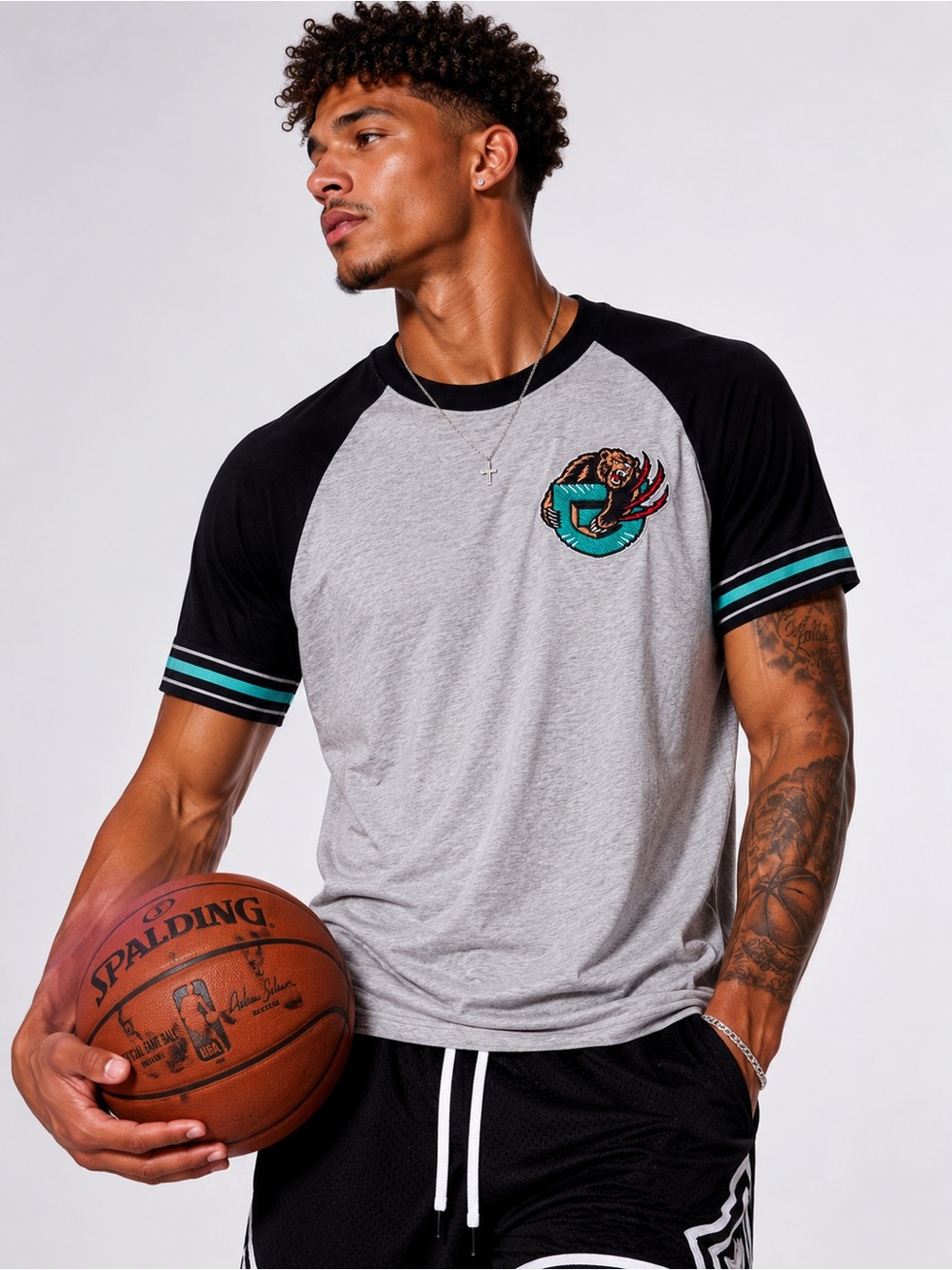 Mitchell & Ness Vancouver Grizzlies HWC Raglan Tee Large NBA Retro Shirt